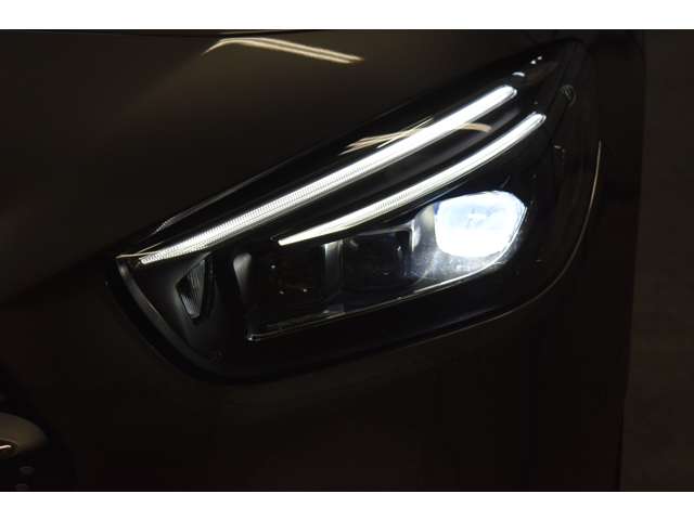 メルセデスベンツ Ｂクラス Ｂ２００Ｄ ＡＭＧライン ディーゼルターボ R1年 (関東) 99