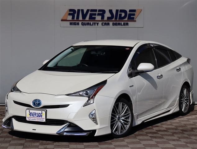 トヨタ プリウス １．８ Ｓ ツーリングセレクション H29年 (関東) 99