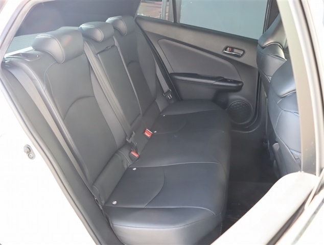 トヨタ プリウス １．８ Ｓ ツーリングセレクション H29年 (関東) 99