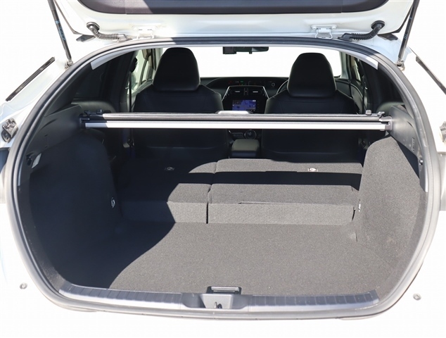 トヨタ プリウス １．８ Ｓ ツーリングセレクション H29年 (関東) 99