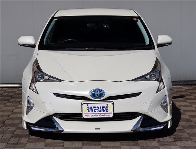 トヨタ プリウス １．８ Ｓ ツーリングセレクション H29年 (関東) 99