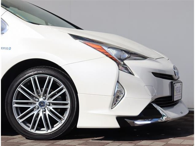 トヨタ プリウス １．８ Ｓ ツーリングセレクション H29年 (関東) 99