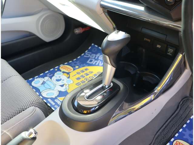 ホンダ ＣＲ−Ｚ １．５ アルファ H22年 (関東) 99