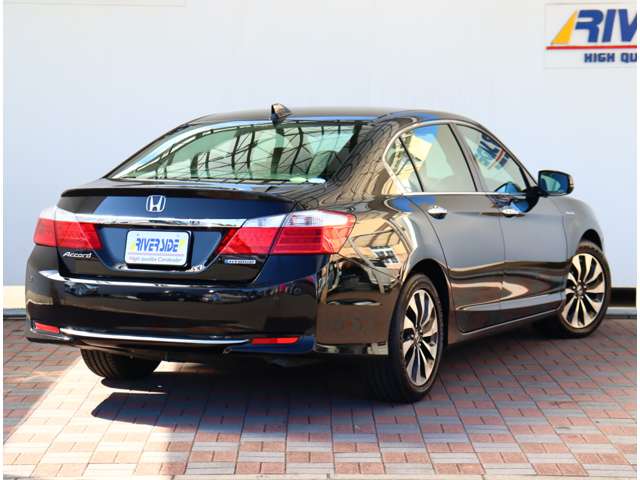 ホンダ アコード　ハイブリッド ２．０ ＥＸ H27年 (関東) 99