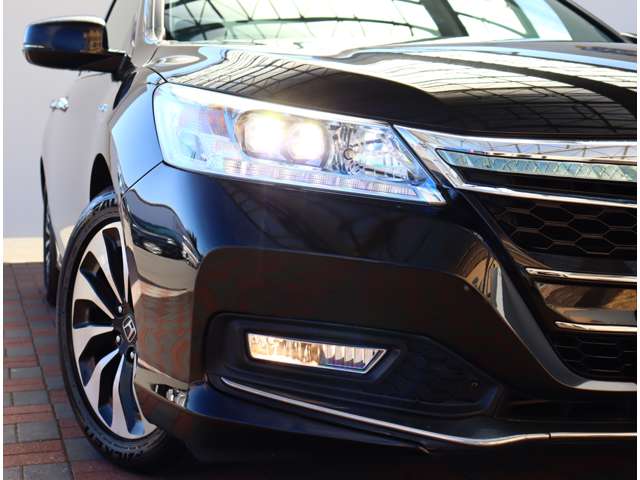 ホンダ アコード　ハイブリッド ２．０ ＥＸ H27年 (関東) 99