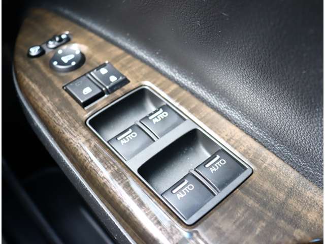 ホンダ アコード　ハイブリッド ２．０ ＥＸ H27年 (関東) 99