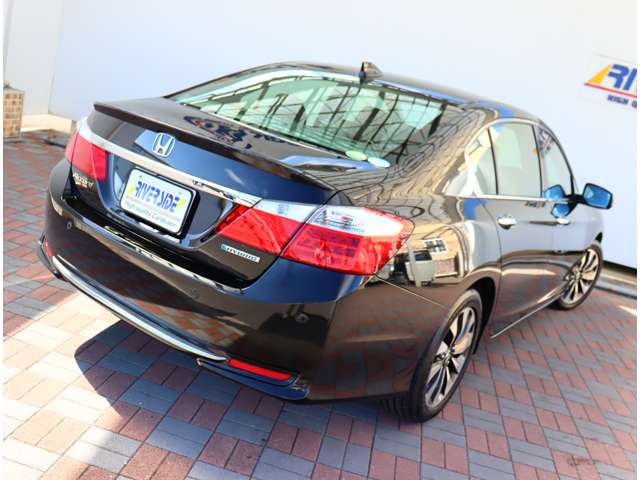 ホンダ アコード　ハイブリッド ２．０ ＥＸ H27年 (関東) 99