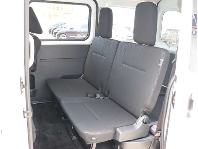 ダイハツ ハイゼットカーゴ ６６０ クルーズターボ R4年 (関東) 99