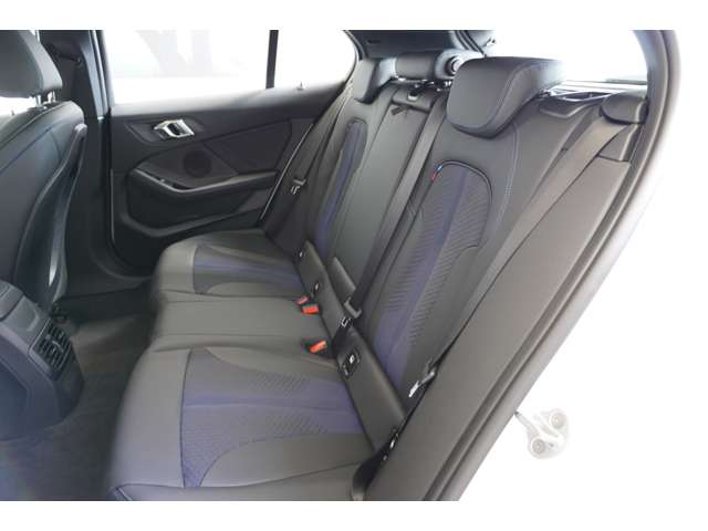 ＢＭＷ １シリーズ １１８Ｉ Ｍスポーツ ＤＣＴ R5年 (近畿) 99