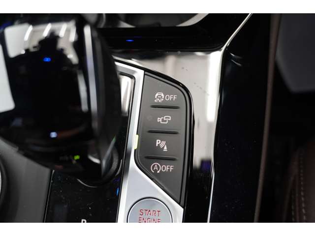 ＢＭＷ Ｘ４ Ｘドライブ２０Ｄ Ｍスポーツ ディーゼルターボ ４ＷＤ R4年 (近畿) 99