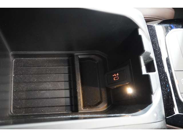 ＢＭＷ Ｘ４ Ｘドライブ２０Ｄ Ｍスポーツ ディーゼルターボ ４ＷＤ R4年 (近畿) 99