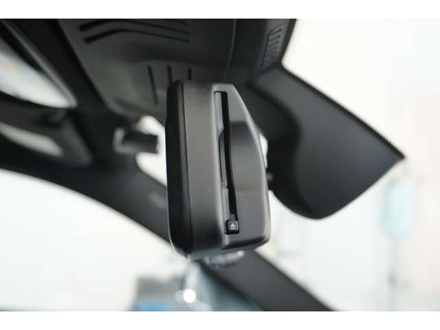 ＢＭＷ Ｘ４ Ｘドライブ２０Ｄ Ｍスポーツ ディーゼルターボ ４ＷＤ R4年 (近畿) 99