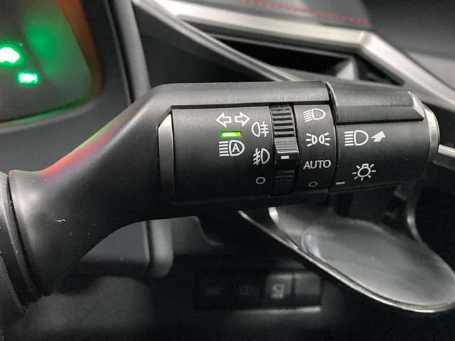 レクサス ＵＸ２５０ｈ Ｆスポーツ R1年 (北海道) 99