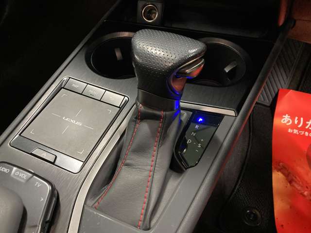 レクサス ＵＸ２５０ｈ Ｆスポーツ R1年 (北海道) 99