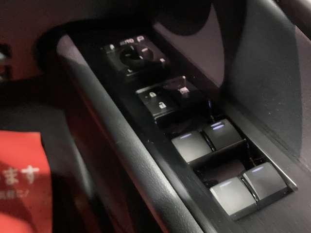 レクサス ＵＸ２５０ｈ Ｆスポーツ R1年 (北海道) 99