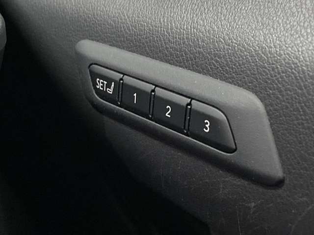 レクサス ＵＸ２５０ｈ Ｆスポーツ R1年 (北海道) 99