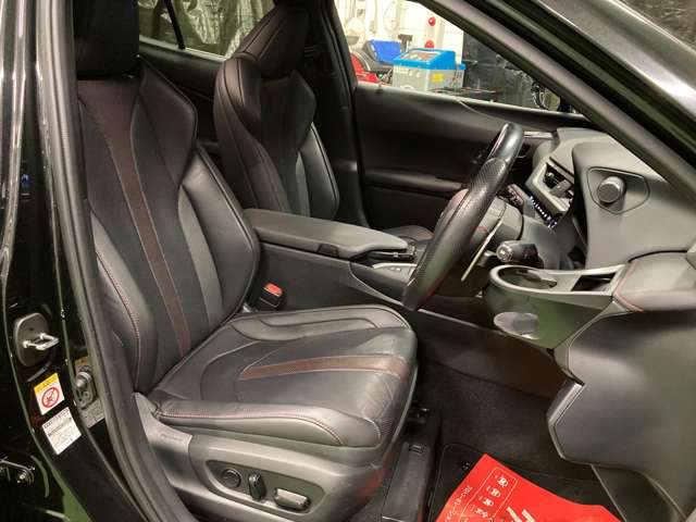 レクサス ＵＸ２５０ｈ Ｆスポーツ R1年 (北海道) 99