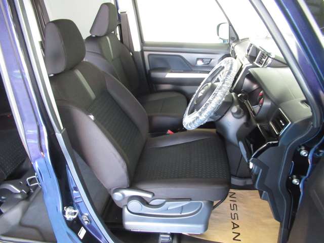 トヨタ ルーミー １．０ カスタム Ｇ－Ｔ R4年 (九州・沖縄) 99