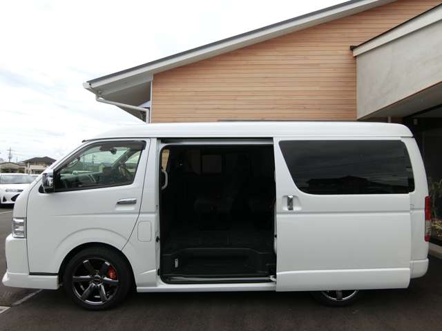 トヨタ ハイエースワゴン ２．７ ＧＬ ロング ミドルルーフ R5年 (中国) 99