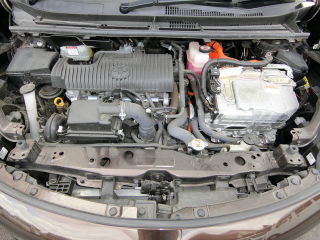 トヨタ シエンタ　ハイブリッド ハイブリッド １．５ Ｇ クエロ R1年 (中国) 99