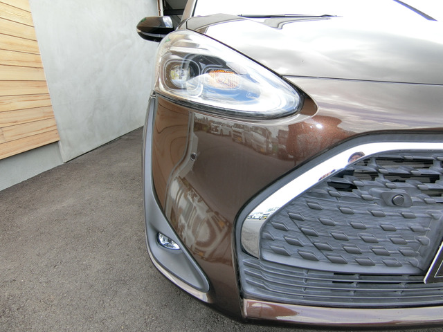 トヨタ シエンタ　ハイブリッド ハイブリッド １．５ Ｇ クエロ R1年 (中国) 99