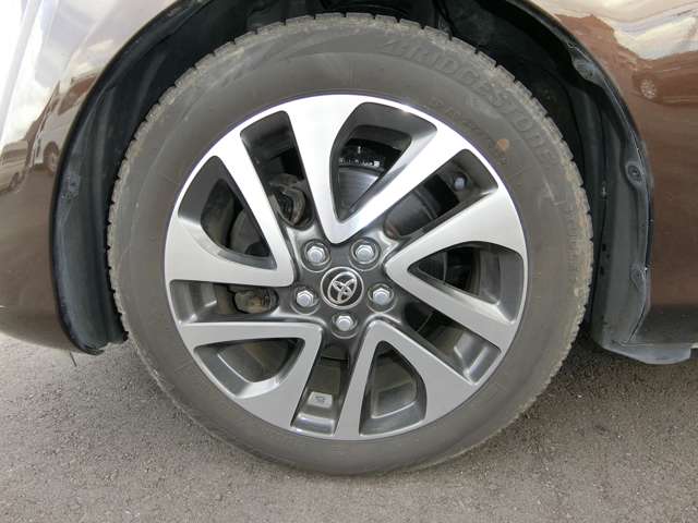 トヨタ シエンタ　ハイブリッド ハイブリッド １．５ Ｇ クエロ R1年 (中国) 99