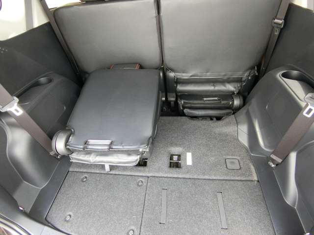 トヨタ シエンタ　ハイブリッド ハイブリッド １．５ Ｇ クエロ R1年 (中国) 99