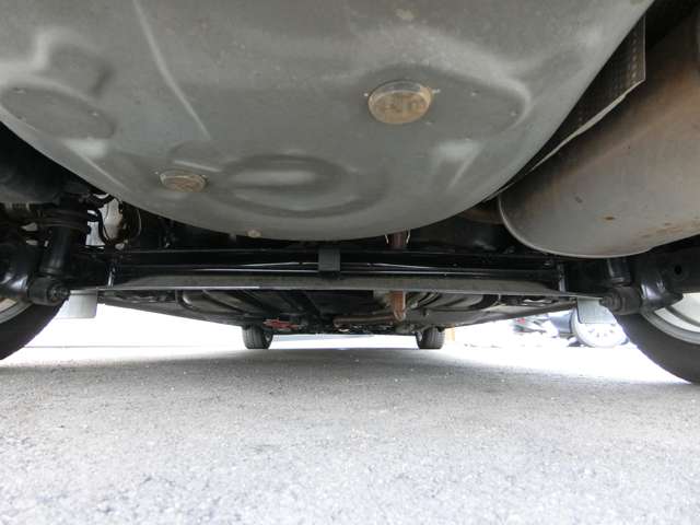 トヨタ シエンタ　ハイブリッド ハイブリッド １．５ Ｇ クエロ R1年 (中国) 99