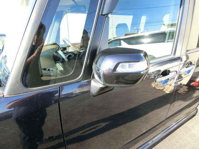 ホンダ Ｎ　ＢＯＸ ６６０ Ｇ Ｌパッケージ H25年 (中国) 99