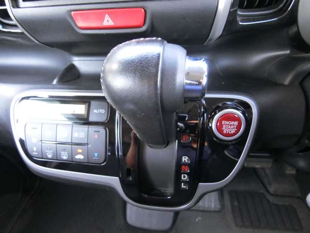 ホンダ Ｎ　ＢＯＸ ６６０ Ｇ Ｌパッケージ H25年 (中国) 99