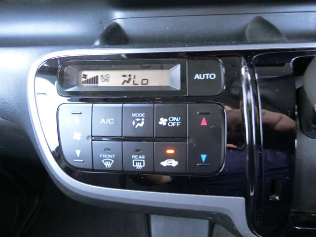 ホンダ Ｎ　ＢＯＸ ６６０ Ｇ Ｌパッケージ H25年 (中国) 99