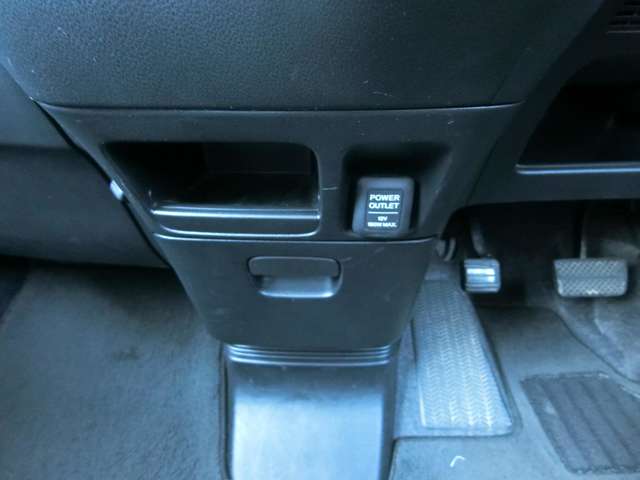 ホンダ Ｎ　ＢＯＸ ６６０ Ｇ Ｌパッケージ H25年 (中国) 99