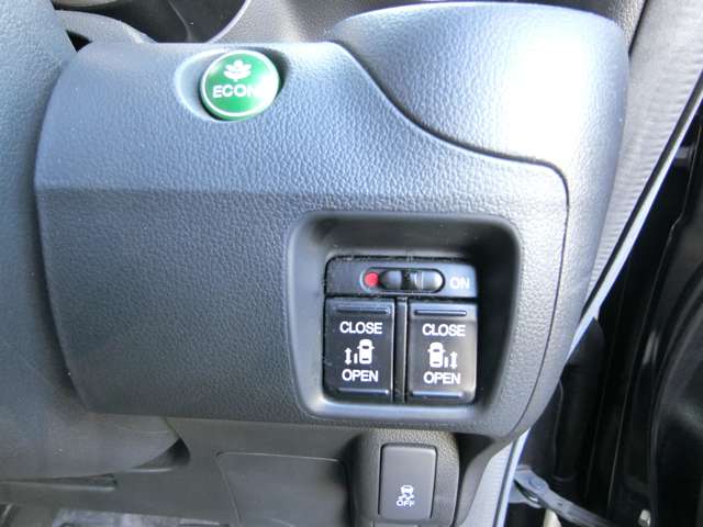 ホンダ Ｎ　ＢＯＸ ６６０ Ｇ Ｌパッケージ H25年 (中国) 99