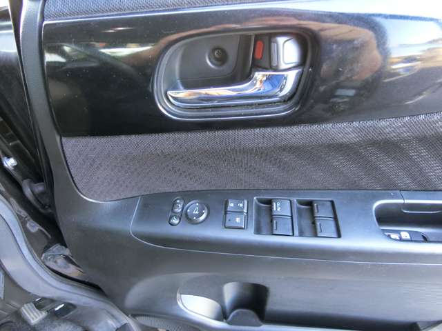 ホンダ Ｎ　ＢＯＸ ６６０ Ｇ Ｌパッケージ H25年 (中国) 99