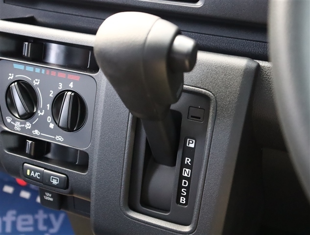 ダイハツ ハイゼットカーゴ ６６０ クルーズターボ R6年 (関東) 99