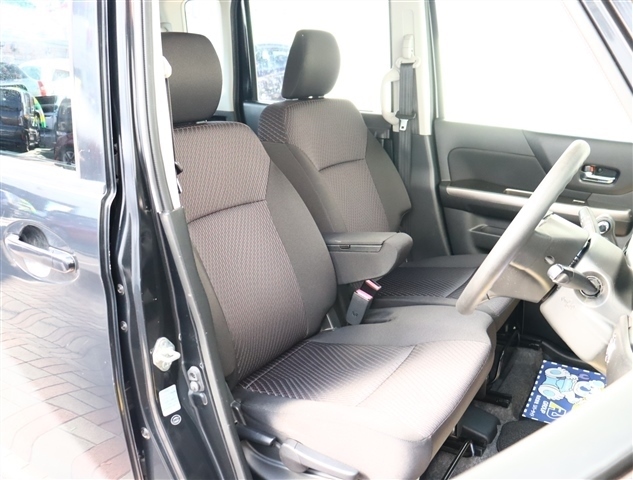 スズキ スペーシア ６６０ カスタム Ｚ H29年 (関東) 99