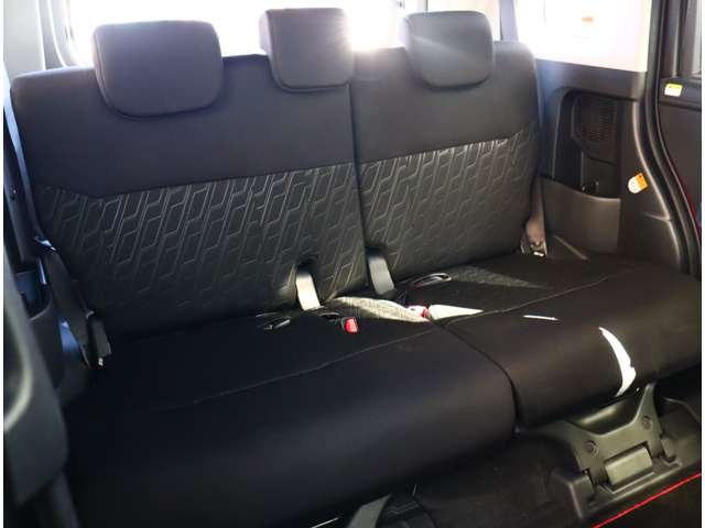 トヨタ ルーミー １．０ カスタム Ｇ－Ｔ R1年 (関東) 99