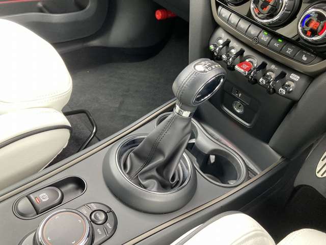 ミニ ミニクロスオーバー クーパー ＳＤ オール４ ４ＷＤ R1年 (近畿) 99