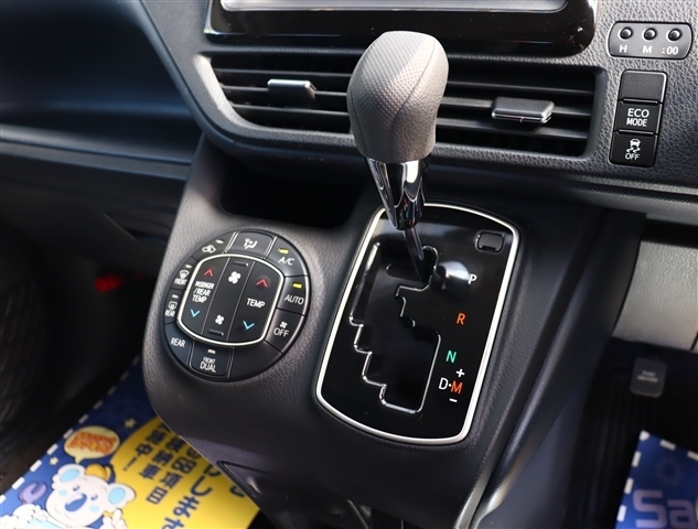 トヨタ ノア ２．０ Ｘ ディライト プラス H27年 (関東) 99