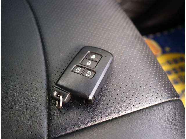 トヨタ ノア ２．０ Ｘ ディライト プラス H27年 (関東) 99