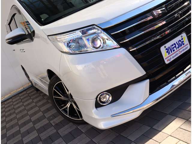 トヨタ ノア ２．０ Ｘ ディライト プラス H27年 (関東) 99