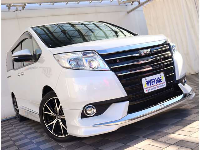 トヨタ ノア ２．０ Ｘ ディライト プラス H27年 (関東) 99