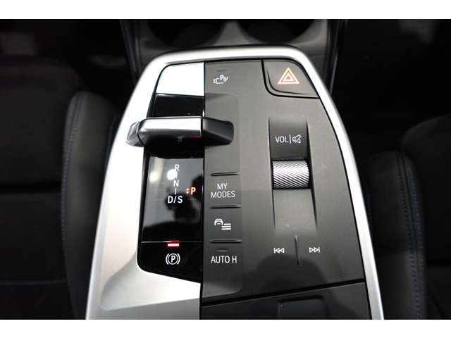 ＢＭＷ ２シリーズアクティブツアラー ２１８Ｉ Ｍスポーツ ＤＣＴ R5年 (近畿) 99