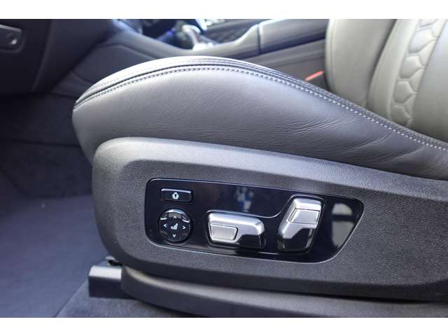 ＢＭＷ Ｘ５　Ｍ コンペティション ４ＷＤ R2年 (近畿) 99