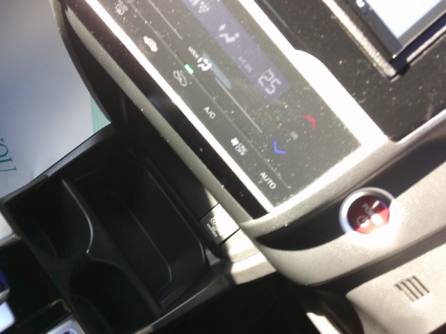 ホンダ フィット　ハイブリッド １．５ ハイブリッド Ｆパッケージ コンフォートエディション H28年 (東北) 99