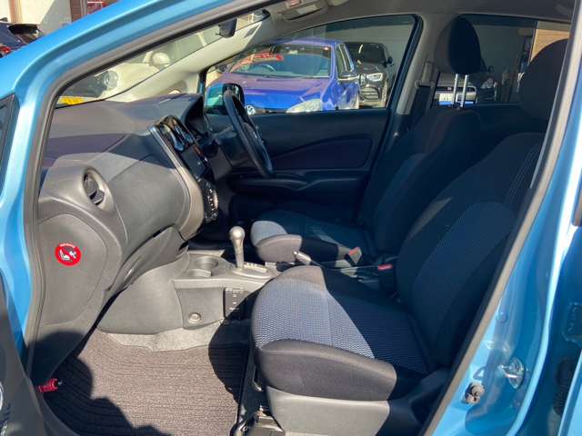 日産 ノート １．２ Ｘ ＤＩＧ－Ｓ H24年 (関東) 99