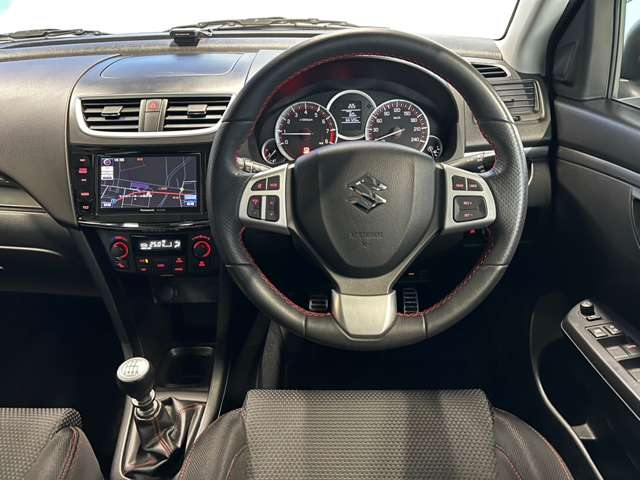 スズキ スイフト １．６ スポーツ H25年 (東北) 99