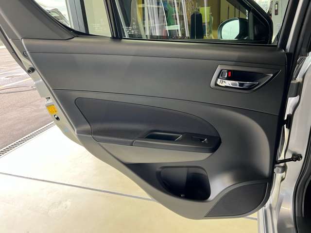 スズキ スイフト １．６ スポーツ H25年 (東北) 99