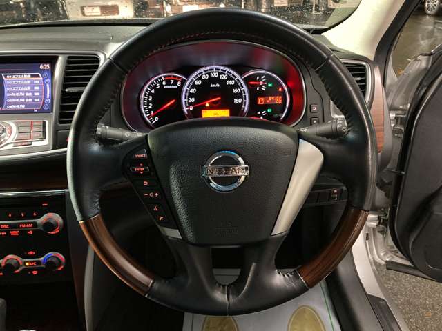 日産 ティアナ ２．５ ２５０ＸＬ ＦＯＵＲ ４ＷＤ H22年 (東北) 99