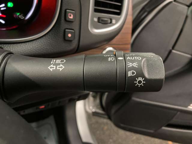 日産 ティアナ ２．５ ２５０ＸＬ ＦＯＵＲ ４ＷＤ H22年 (東北) 99